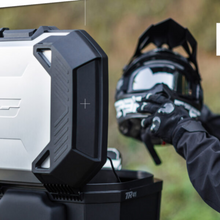 Cargar imagen en el visor de la galería, Shad Topcase Terra TR41 (D0TR41100)