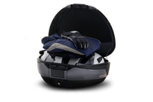 Cargar imagen en el visor de la galería, Shad Maleta Top Case SH48-CB Carbono/Black + Respaldo