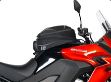 Cargar imagen en el visor de la galería, Shad Bolso Estanque 22 litros E22 + regalo funda tablet (X0SE22)